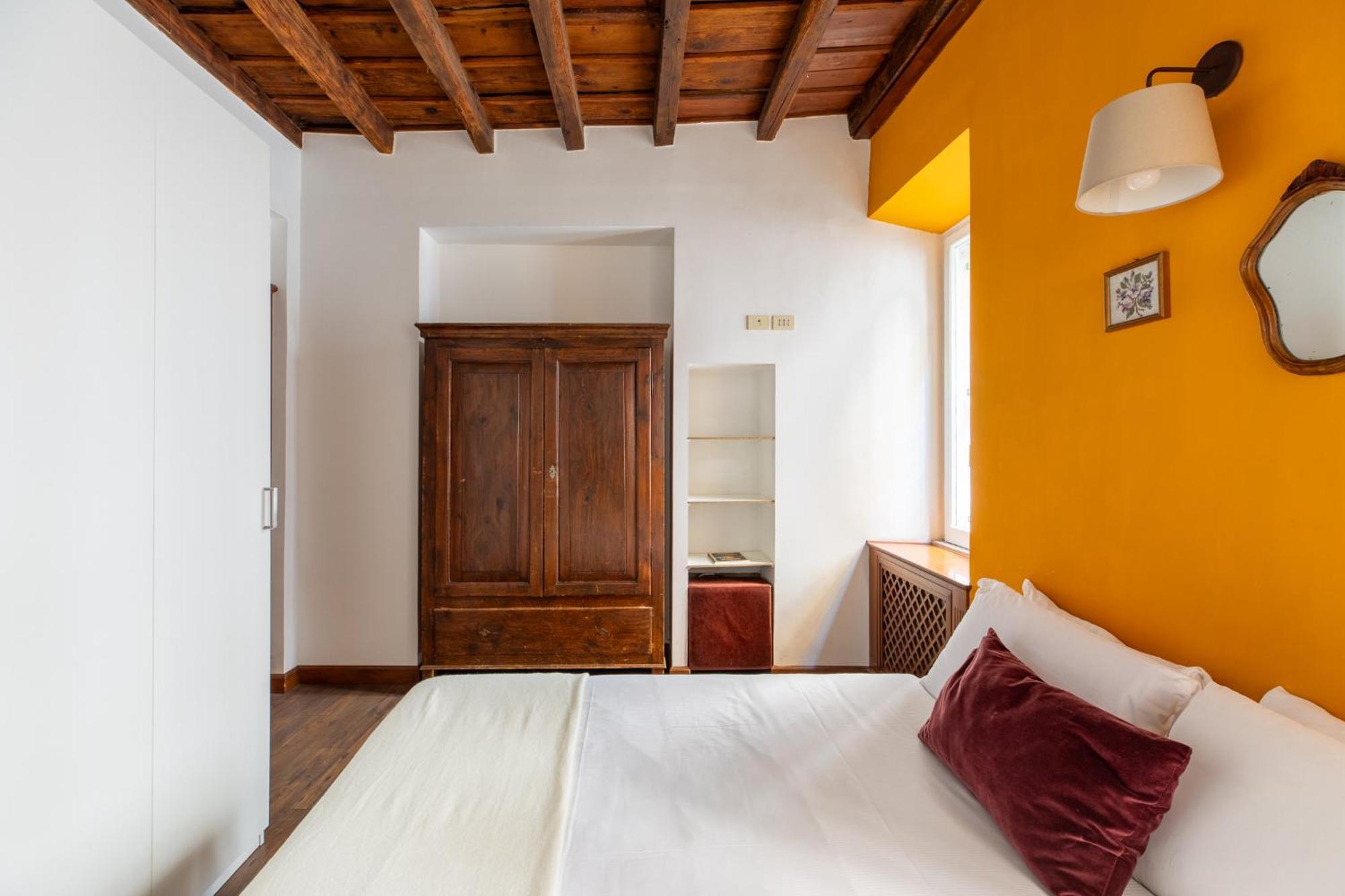 Iflat Classic And Contemporary Roma